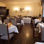 & Restaurant Klosterhof Szálloda 3*