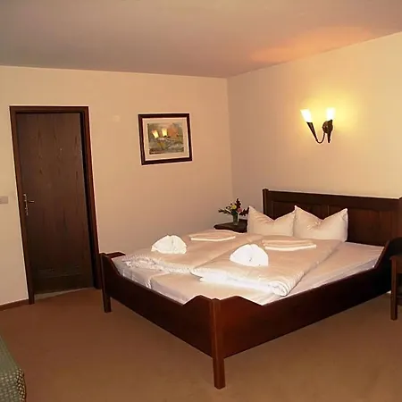 Hotel & Restaurant Klosterhof 3* Dresden