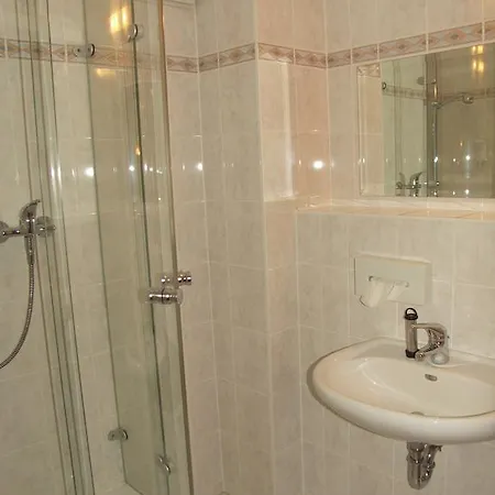 Hotell & Restaurant Klosterhof 3*