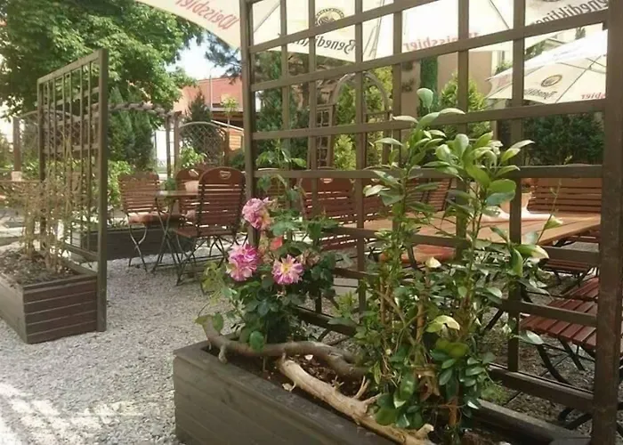 & Restaurant Klosterhof Отель Дрезден