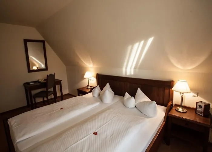 & Restaurant Klosterhof Отель 3*